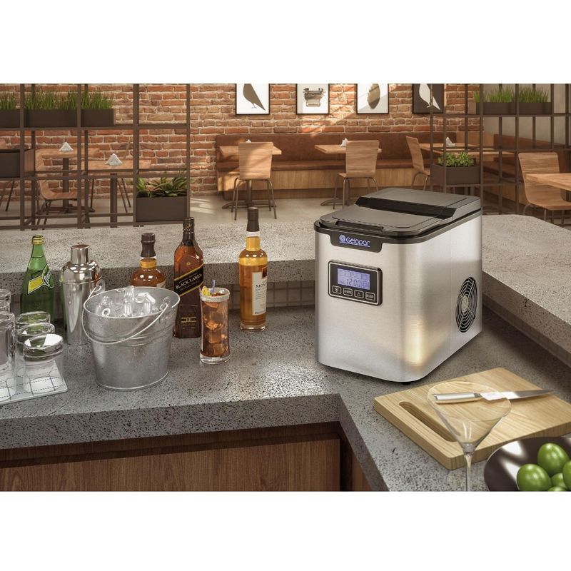 MAQUINA-DE-GELO-PORTATIL-INOX-GMGD15-12KG-DIA-220V---GELOPAR