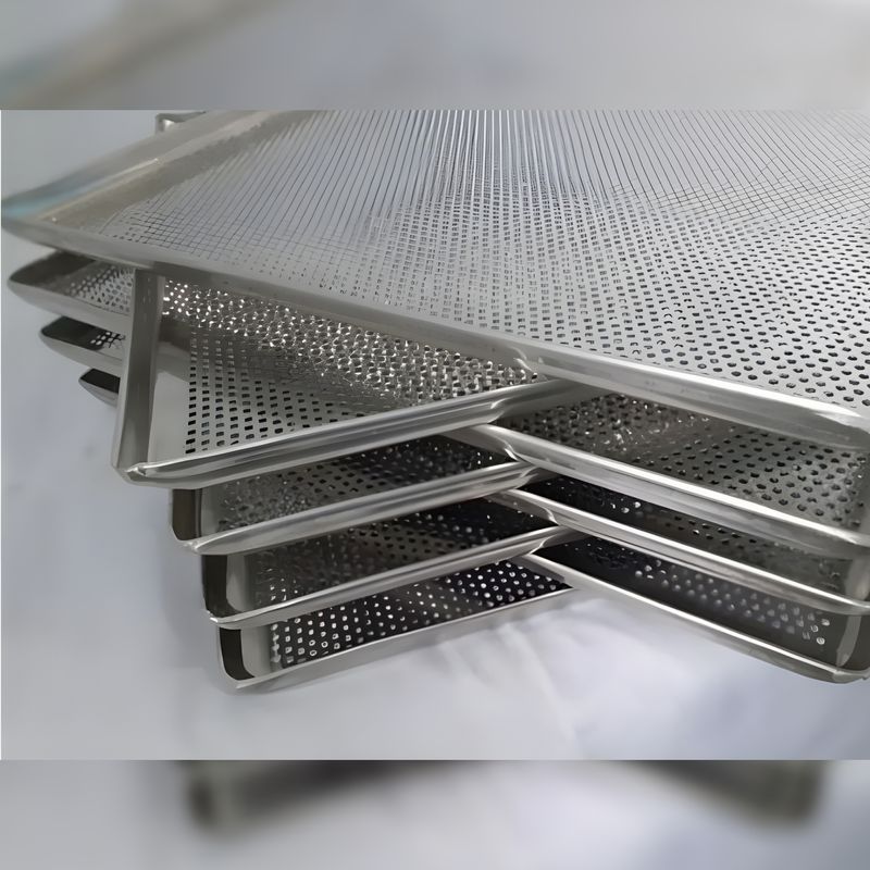 KIT-4-ASSADEIRAS-35X35-1CM-FORNO-TURBO-PERFURADO-ALUMINIO-07MM-MOLDADO---IMECA