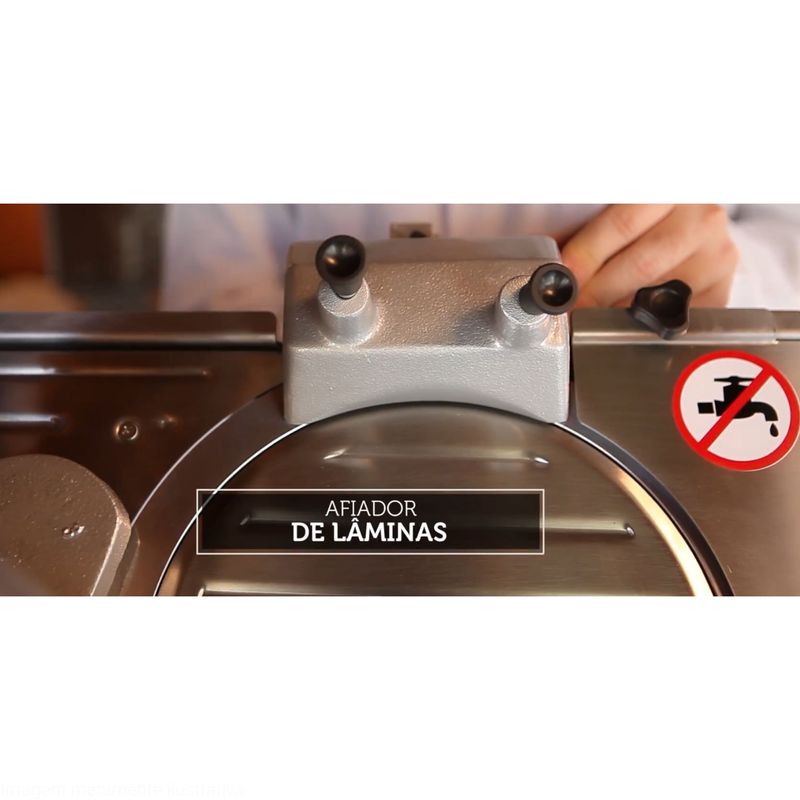 FATIADOR-DE-FRIOS-AUTOMATICO-BM-18-INOX-LAMINA-300MM-BIVOLT---BERMAR