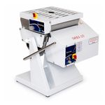 AMASSADEIRA-SEMI-RAPIDA-BASCULANTE-1-2CV-25KG-MBI-25-SSV6-BIVOLT---GASTROMAQ