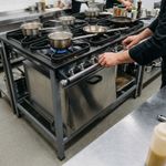 FOGAO-6-BOCAS-30X30CM-GAS-DE-COZINHA-GLP-BAIXA-PRESSAO-PERFIL-5CM-COM-FORNO---METALMAQ